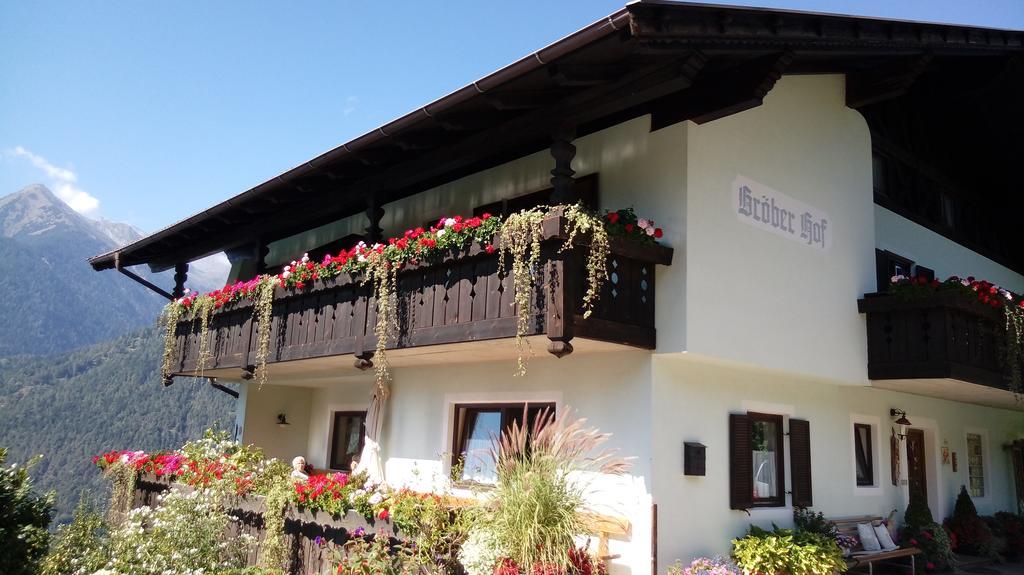Zimmervermietung Groeberhof Schenna Luaran gambar